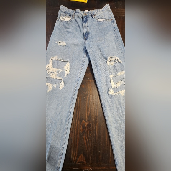Zara Denim - Light blue size 12 Zara ripped Jeans